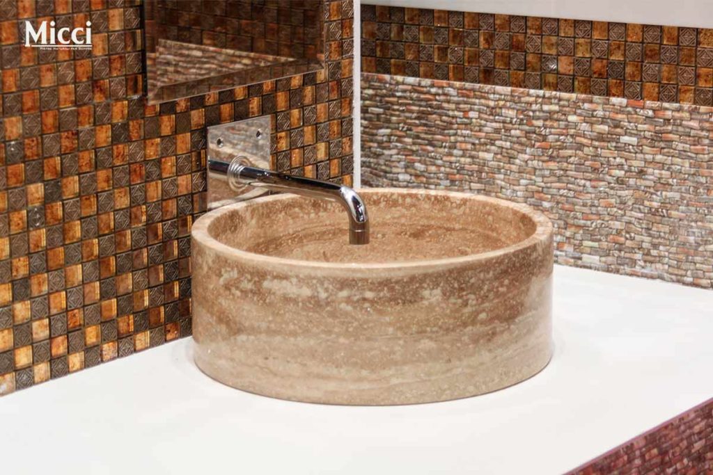 lavabo in travertino da appoggio